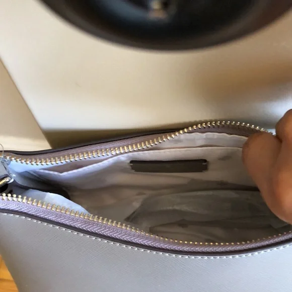 Brand new with tag - Kate Spade cross body and/or shoulder bag. - Picture 6 of 7